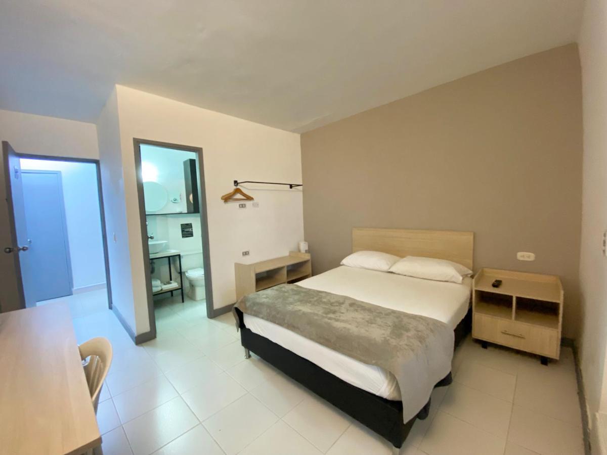Hotel Ayenda 1224 Pixel House (Adults Only) Medellín Esterno foto
