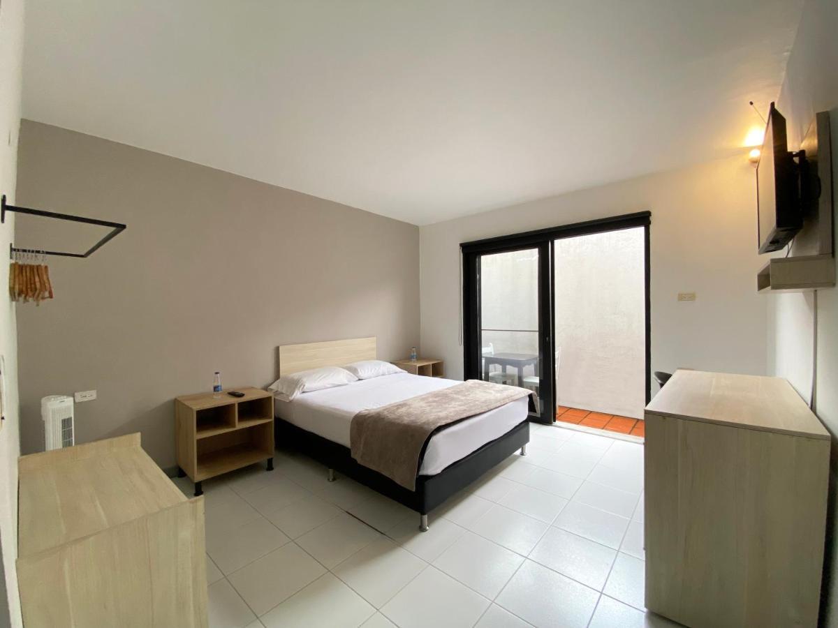 Hotel Ayenda 1224 Pixel House (Adults Only) Medellín Esterno foto